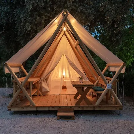 Campo de lujo Eco Glamping- Fkk Nudist Solaris *